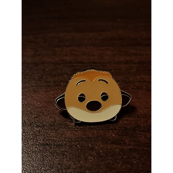 Disney Timon Tsum Tsum Trading Pin - Picture 1 of 4